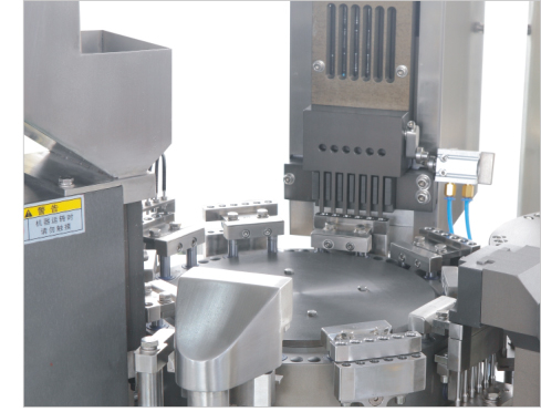 Промышленная автоматическая наполнительная машина для промышленной автоматической капсулы